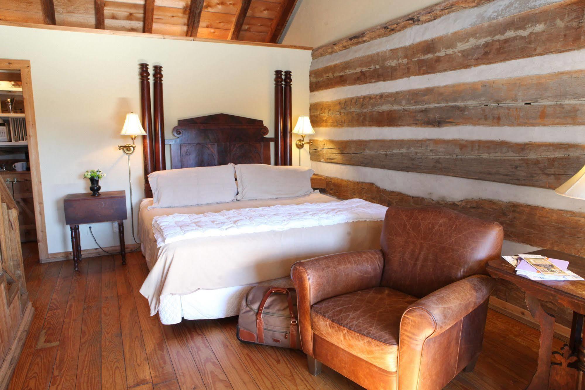 Hoffman Haus Bed and Breakfast Fredericksburg Buitenkant foto