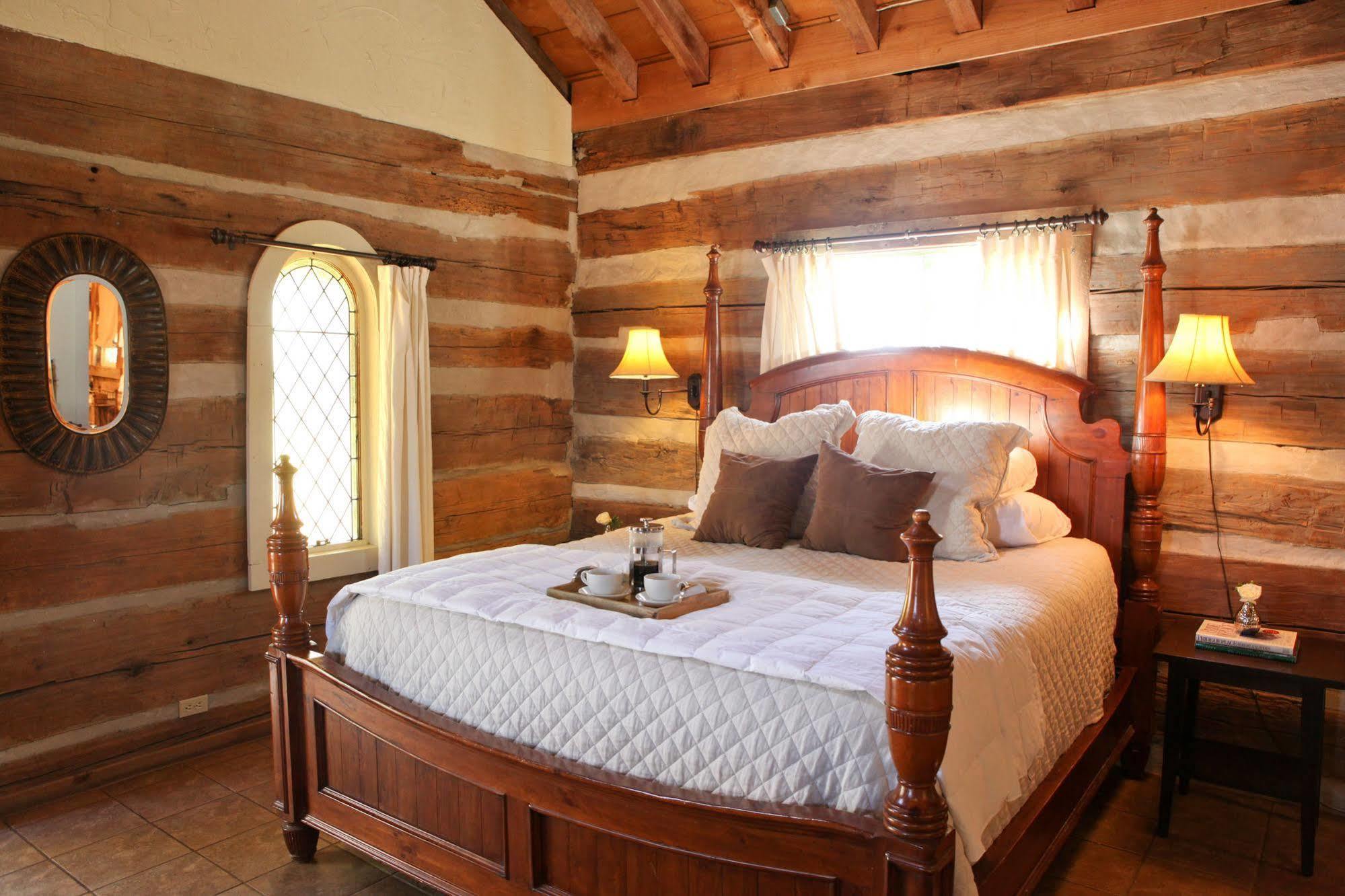 Hoffman Haus Bed and Breakfast Fredericksburg Buitenkant foto