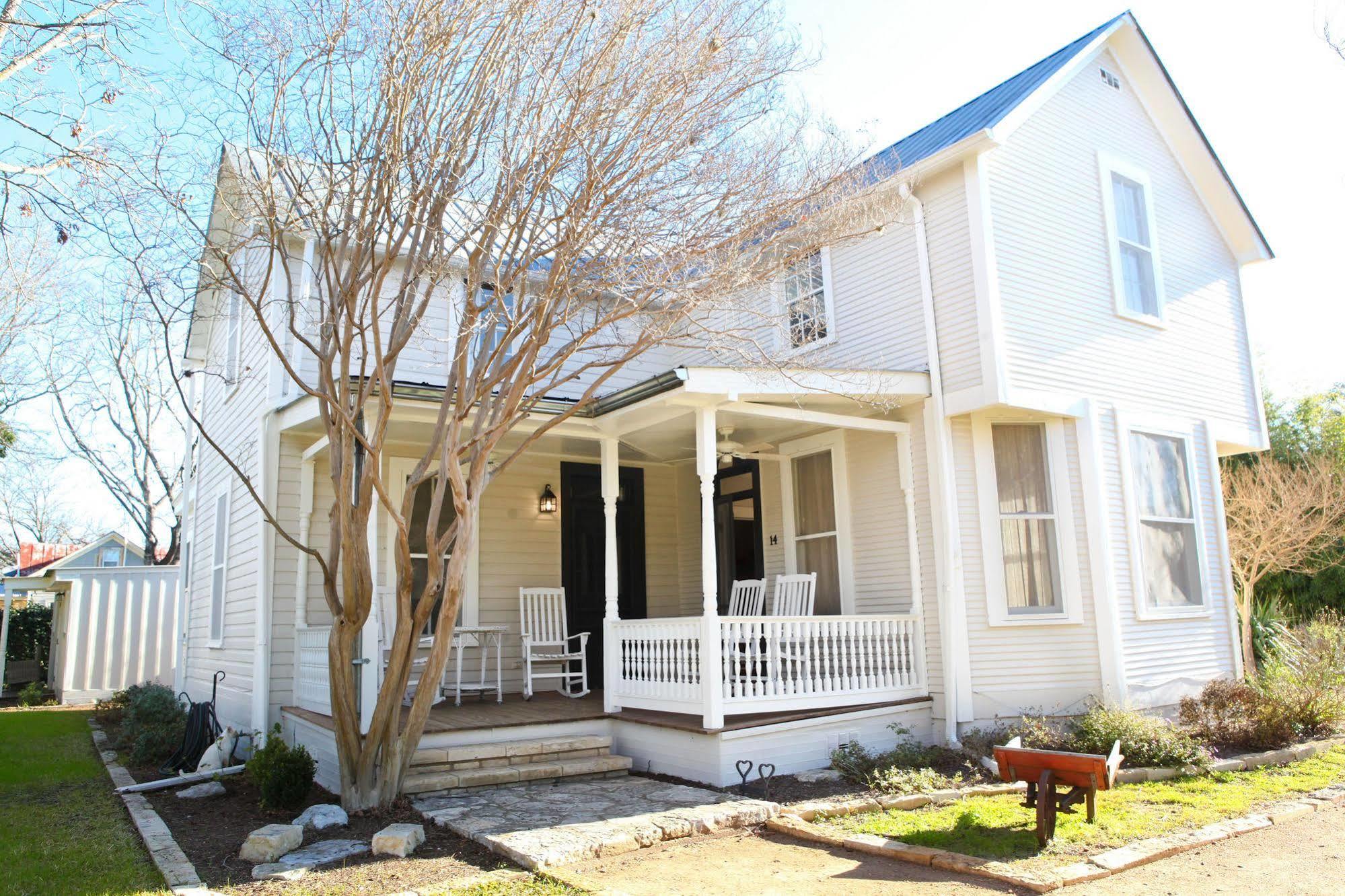 Hoffman Haus Bed and Breakfast Fredericksburg Buitenkant foto